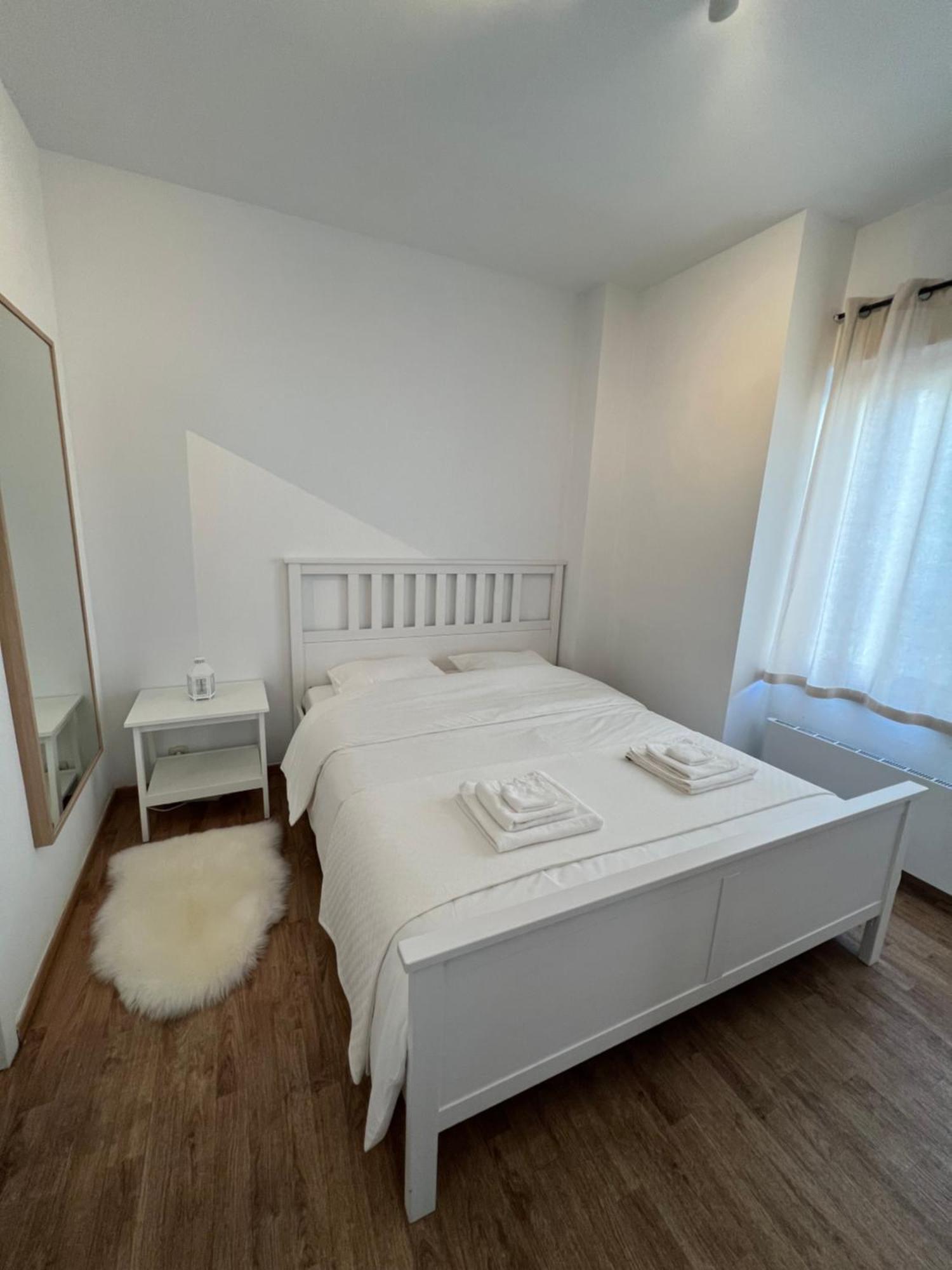 Appartement Lumineux Dans Un Quartier Anime Brussels Ngoại thất bức ảnh